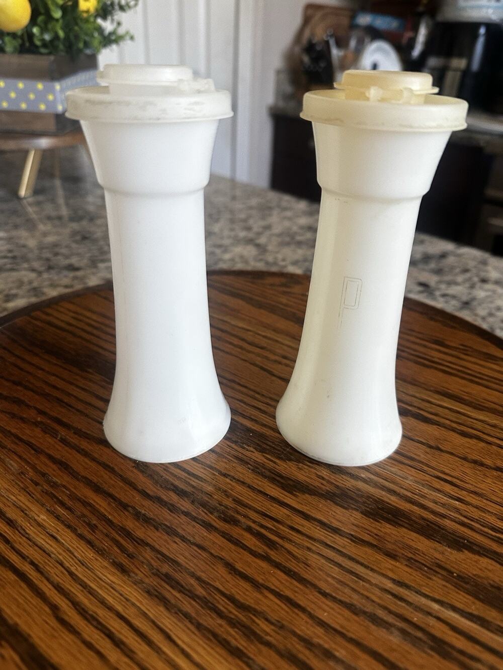 Vintage MCM Tupperware White 6”Hourglass Shape Salt & Pepper Shakers